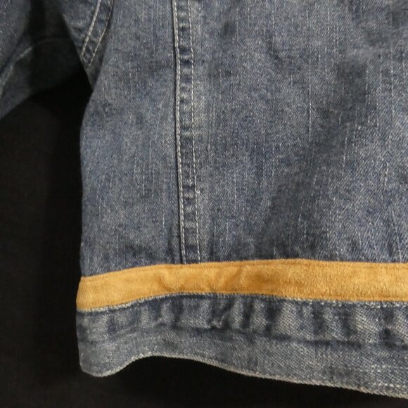 NANETTE | 12 months | Snap Button Closure Denim Jacket W/ Butterfly & Flowers - Picture 14 of 16